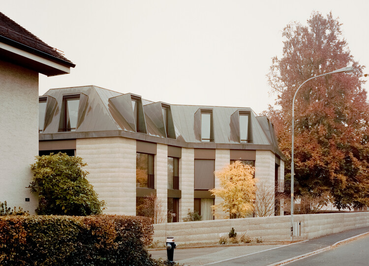 十字屋 / Think Architecture - 更多图片