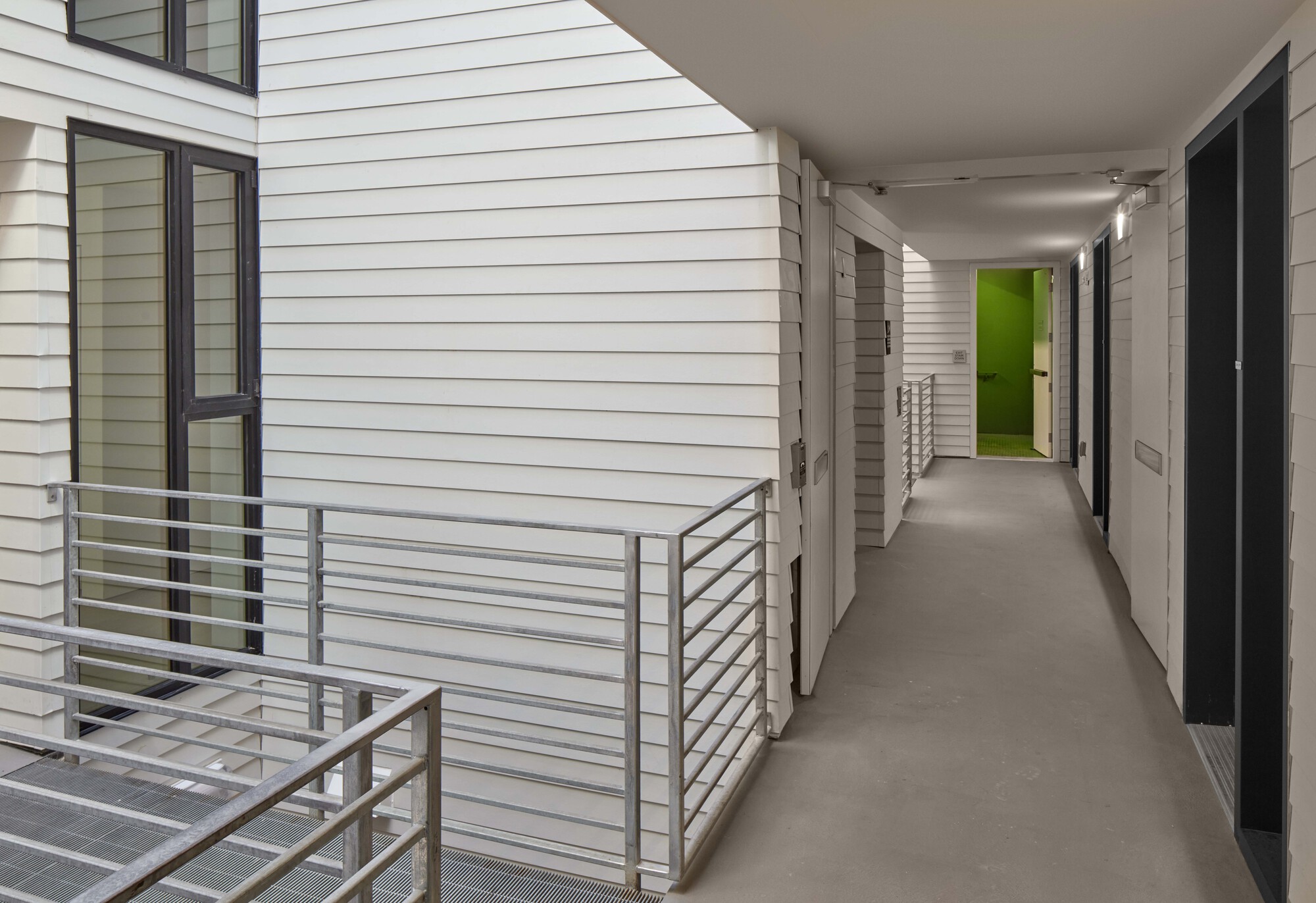 Gallery of 603 Tennessee Apartments / Stanley Saitowitz Natoma