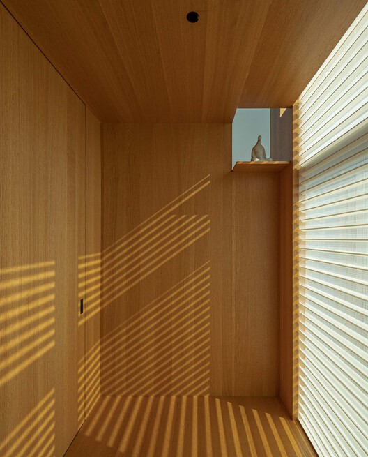 默认建筑办公空间 / 默认建筑 - 室内图, 扶手, 梁