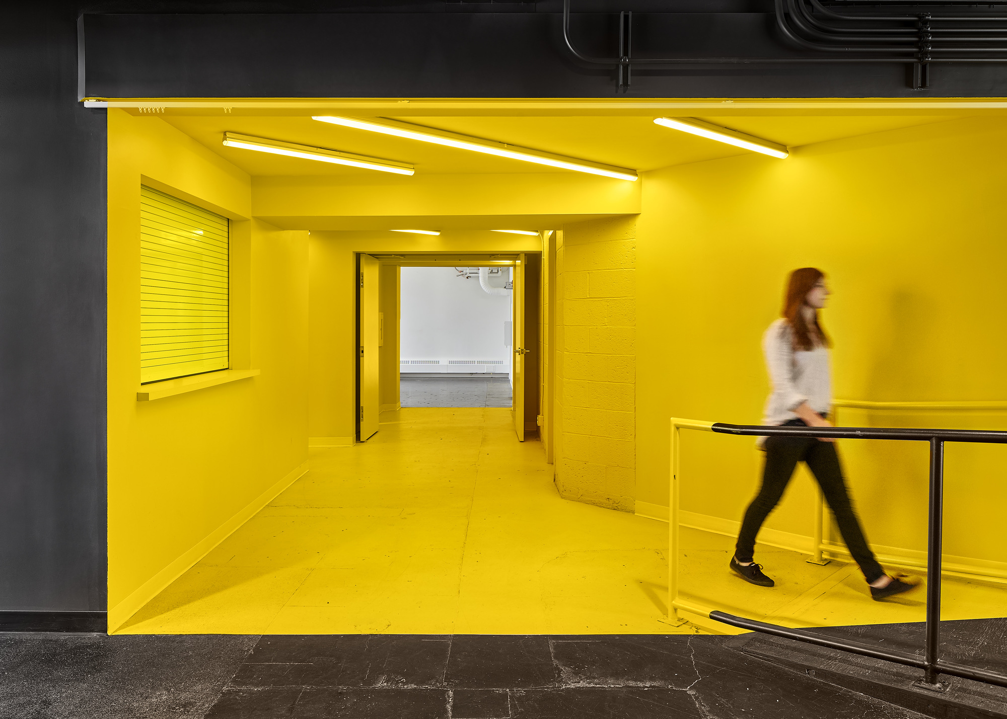 Gallery of CO*LAB Gallery / RPK Architects 14