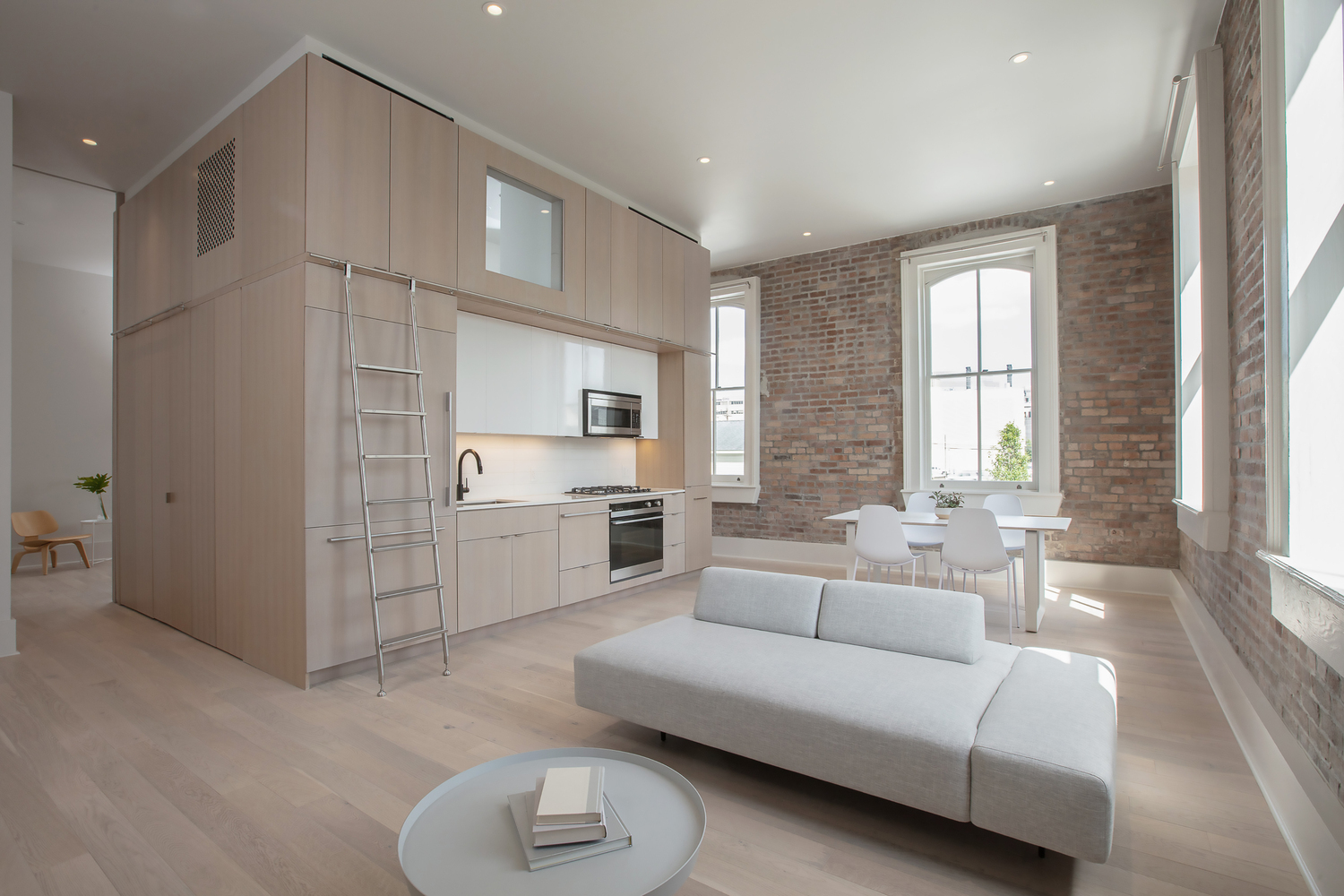 Gallery of 4 Common Noise Problems and How to Solve Them with Acoustic