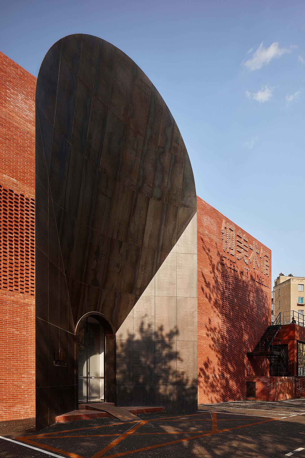 Gallery of STEEL Art Museum / SSAD Studio - 9