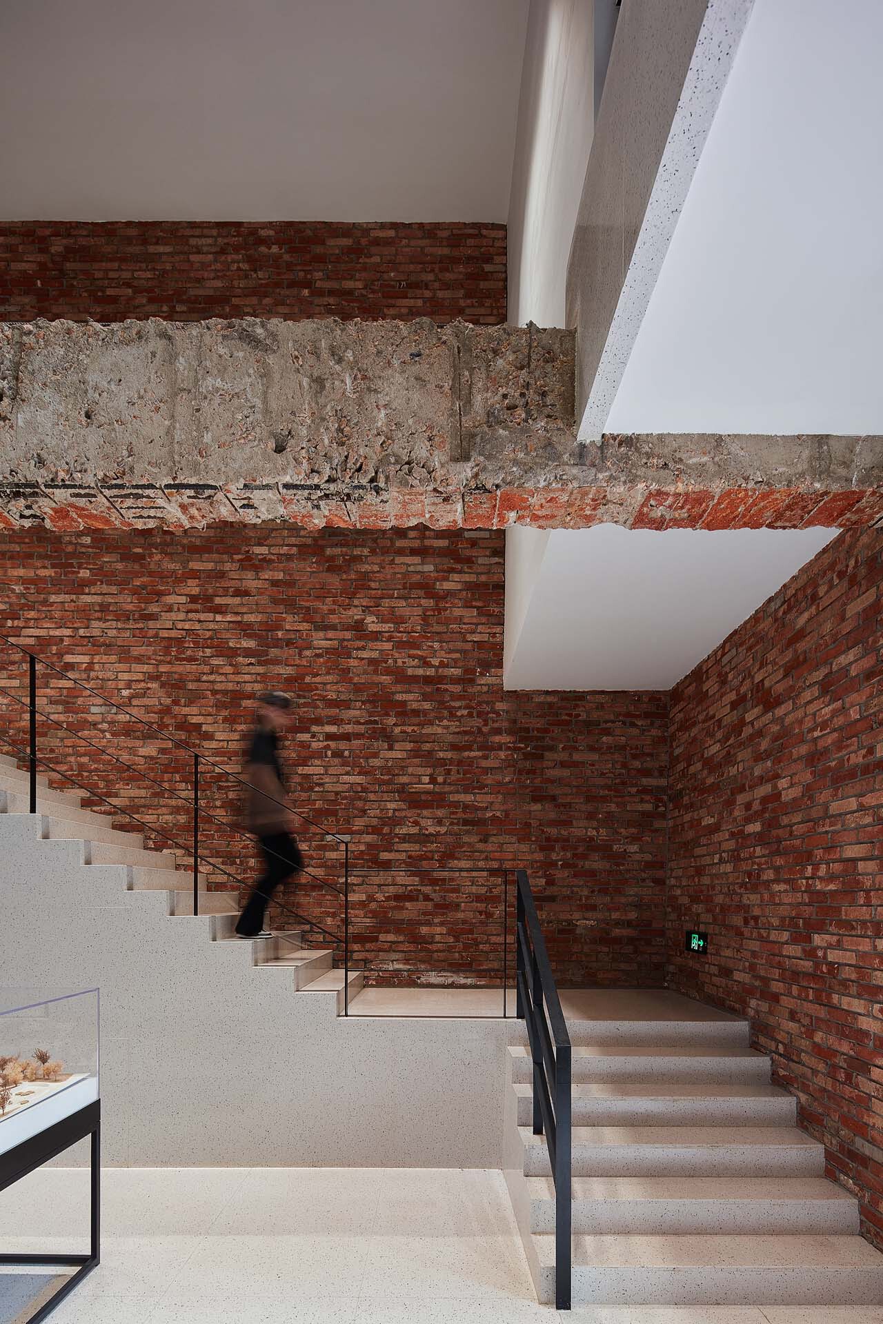 Gallery of STEEL Art Museum / SSAD Studio 25