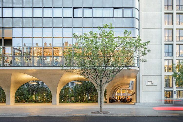 50 米长连续空间，TiTi Palacio 餐厅 / Atelier olk - 更多图片