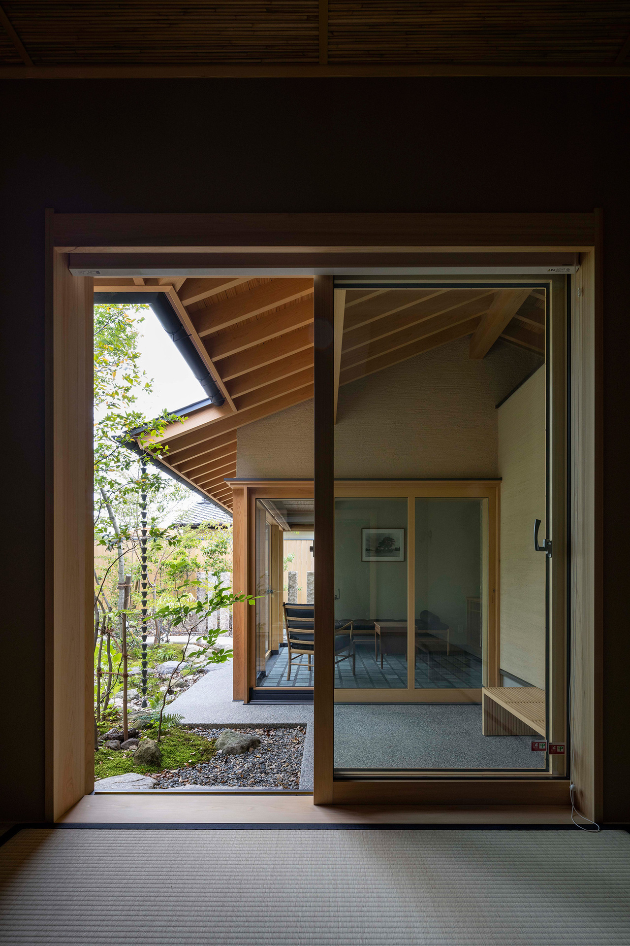 Gallery of House in Nagoya / Takashi Okuno & Associates 9