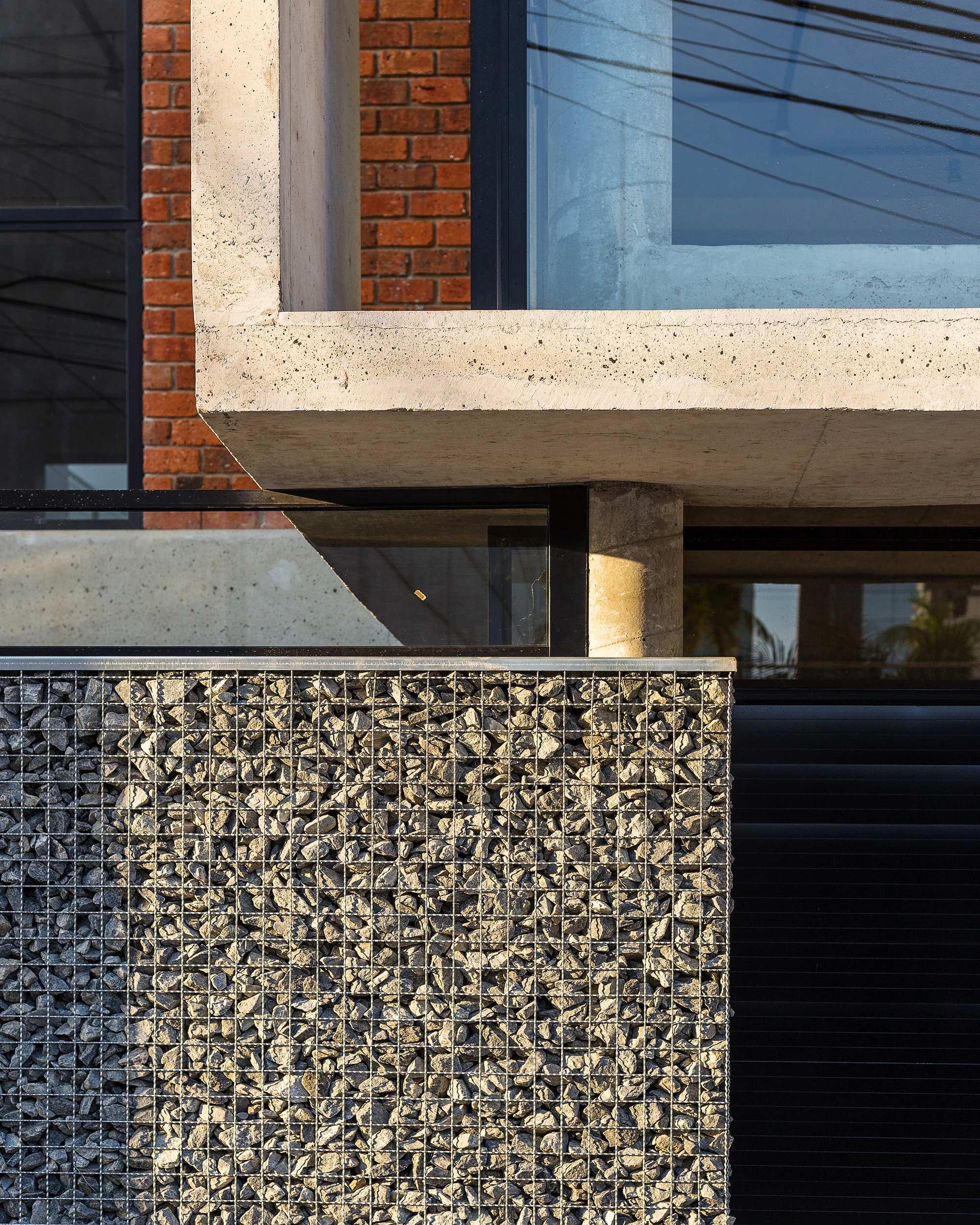 Gallery of Tracker Office Building / VOO® - 14