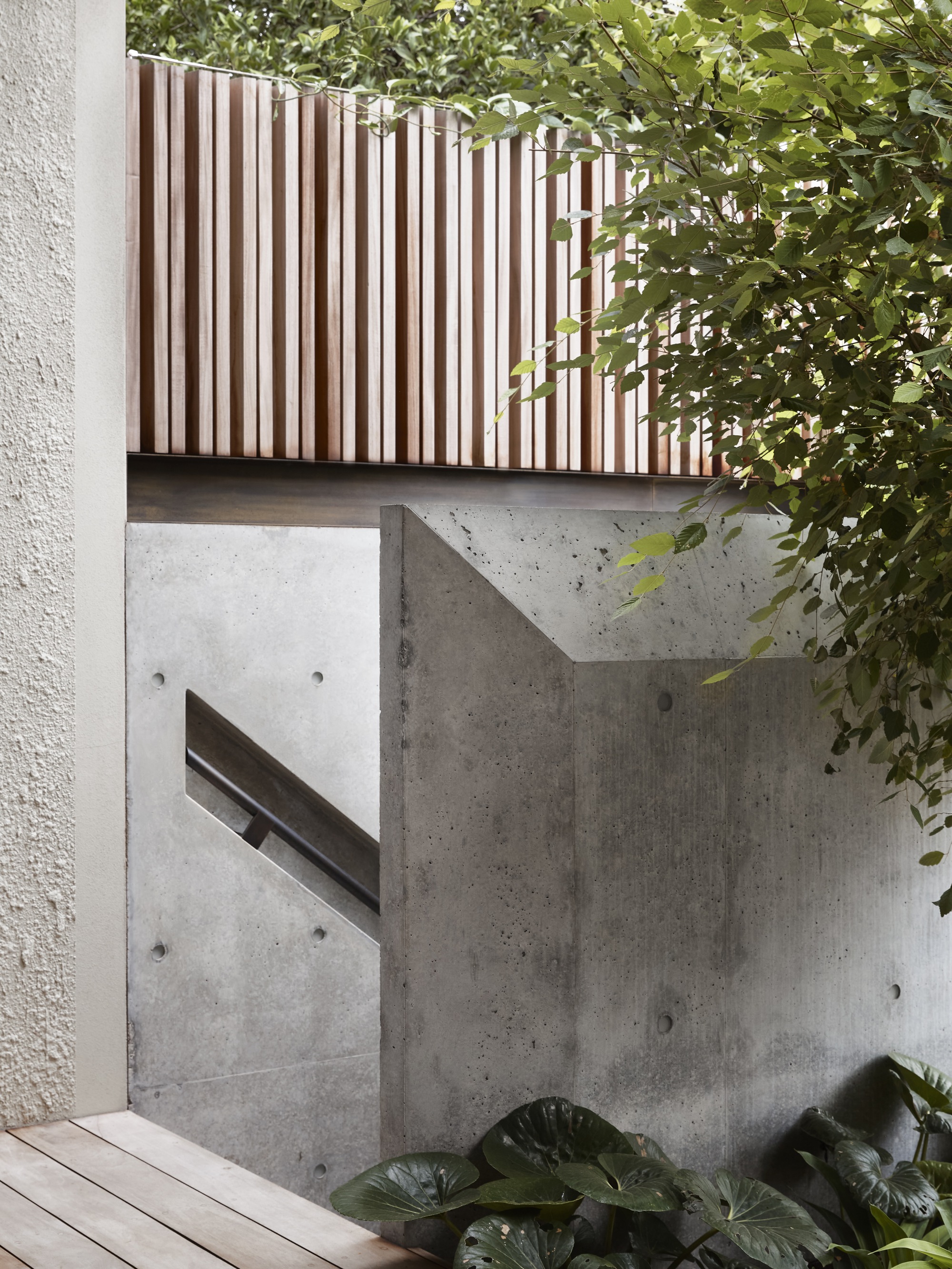 Gallery of Birch Tree House / H&E Architects 25