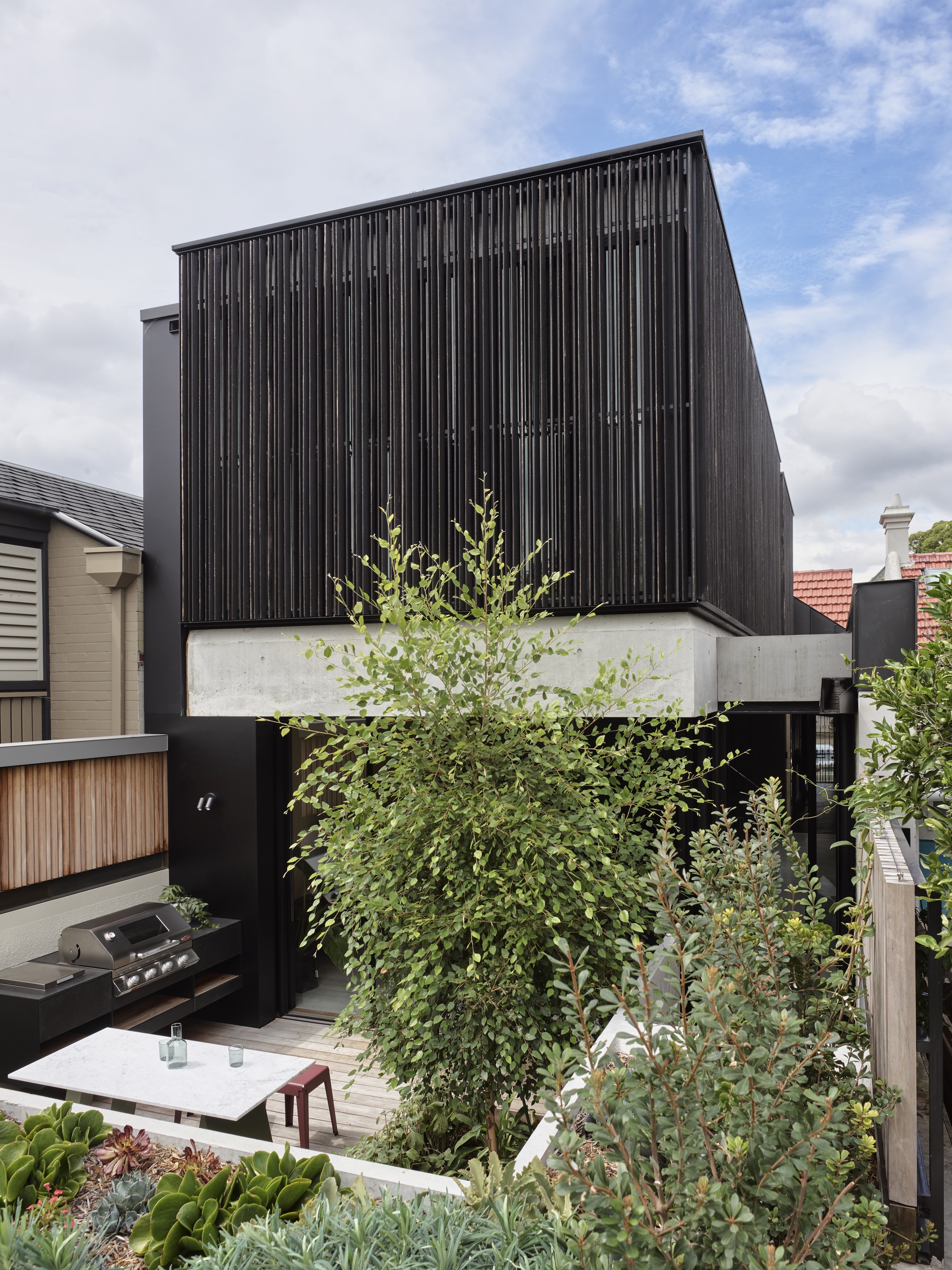 Gallery of Birch Tree House / H&E Architects 9