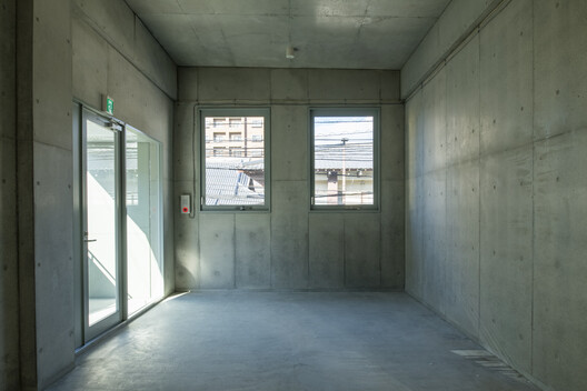 STAGE1 KEGO Commercial Building / CASE-REAL - Interior Photography, Windows