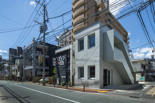 STAGE1 KEGO Commercial Building / CASE-REAL - Exterior Photography, Windows