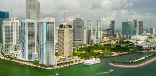 Uproar Causes U.S. Army Corps of Engineers to Rethink Miami Storm Protection Plan - Image 4 of 8