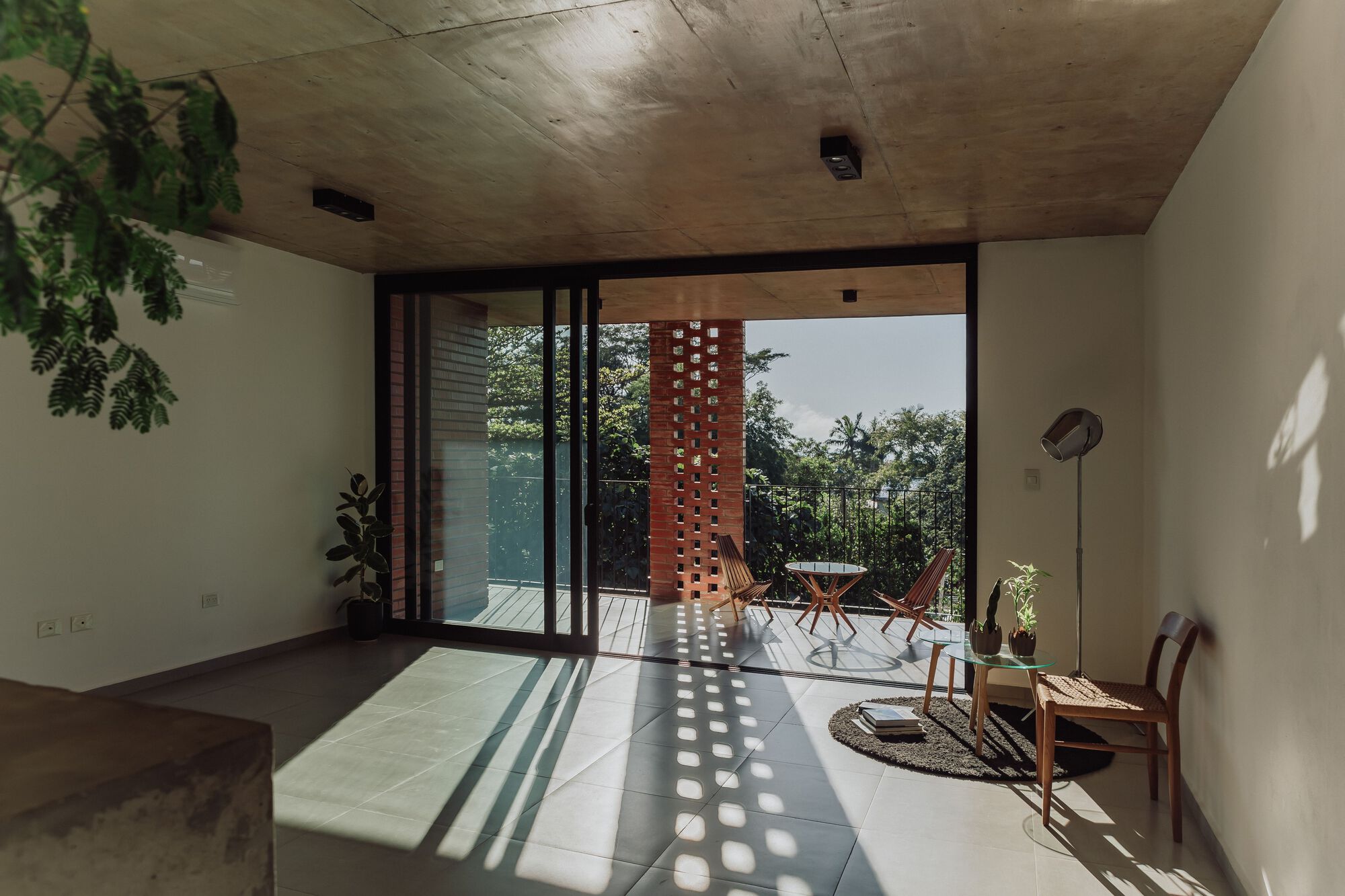 Gallery of Sevastopol 3262 Building / MAGarq 10