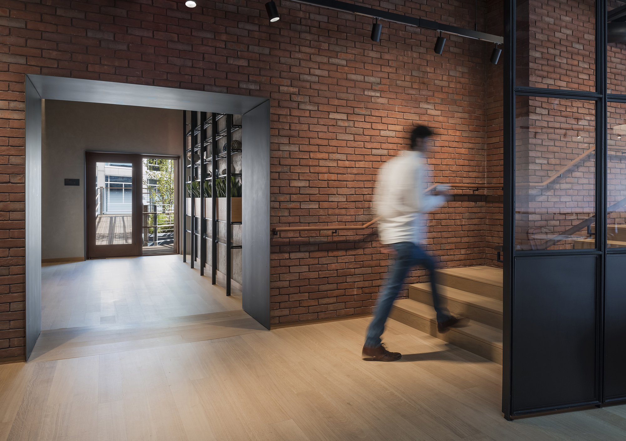 Gallery of 131 Oliver Street / Krueck Sexton Partners 5