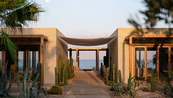CAPO Boutique Hotel and Resort / Carl Gerges Architects