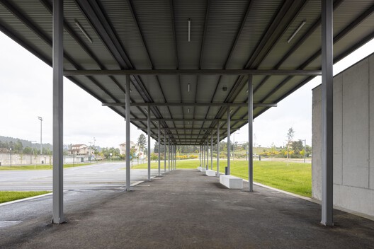 Centro Coordenador de Transportes de Chaves / André Campos | Joana Mendes - Arquitectos - Fotografia de Interiores