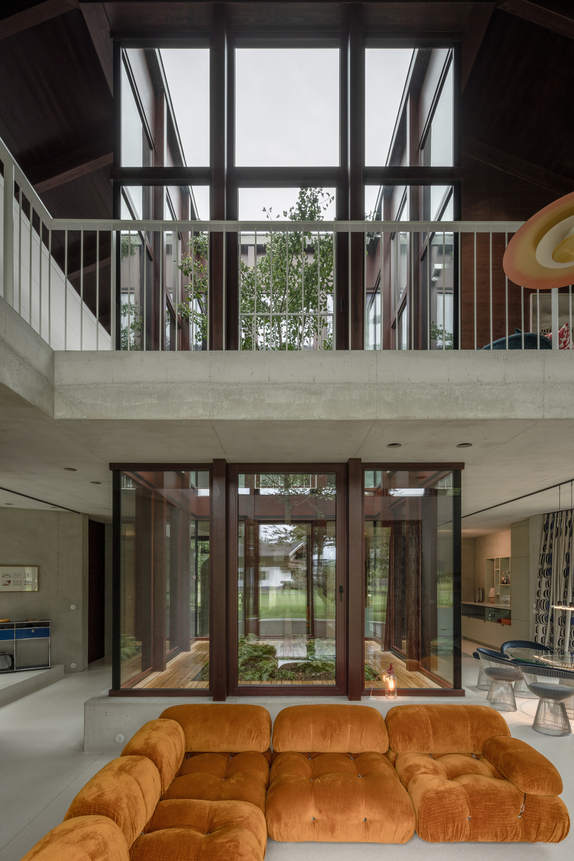 house-on-lake-zell-steiner-