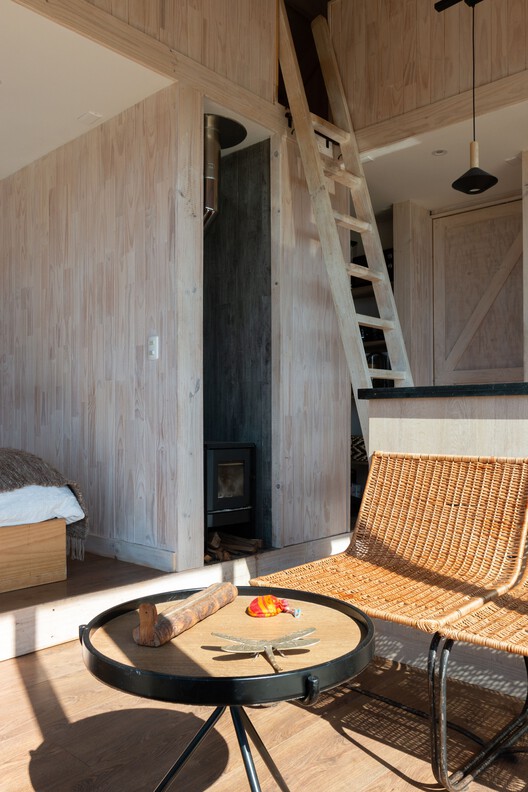 Little House / Felipe Valdivia Little House / Felipe Valdivia - Interior Photography, Wood, Beam