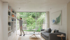 Casa para violonchelista / Unagru Architecture Urbanism