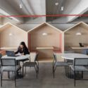 Sede Archademy DF / Entrequadra Arquitetos - Fotografia de Interiores, Mesa, Cadeira