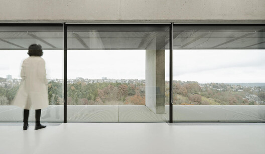 Constructing With Concrete: Hardcore Projects and Products - Image 4 of 11