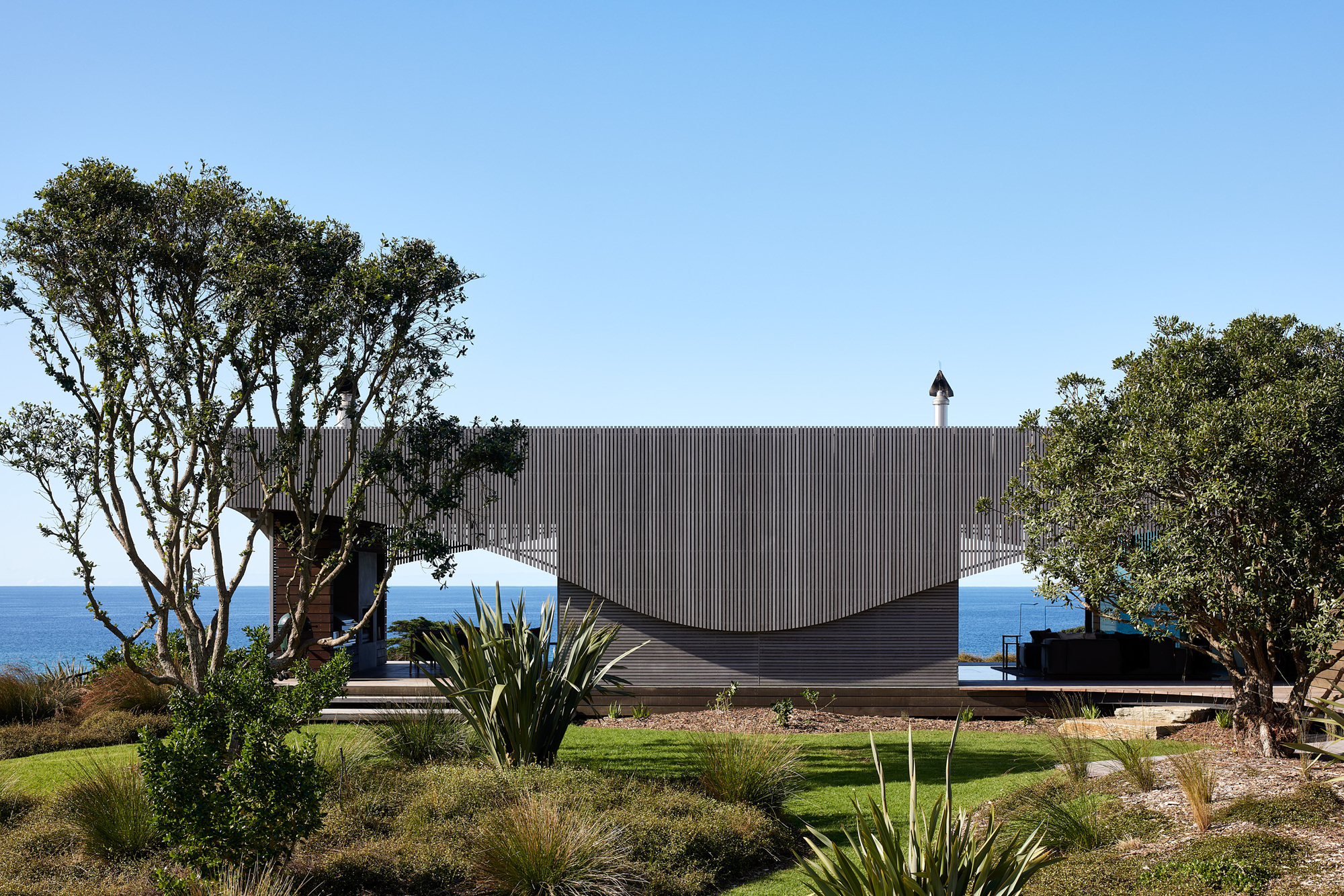 Dune House by Herbst Architects — material honesty in the NZ coastal landscape