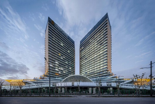 世界顶尖科学家论坛会址 / 华建集团上海建筑设计研究院 世界顶尖科学家论坛会址 / 华建集团上海建筑设计研究院 - 建筑图, 表皮, 城市