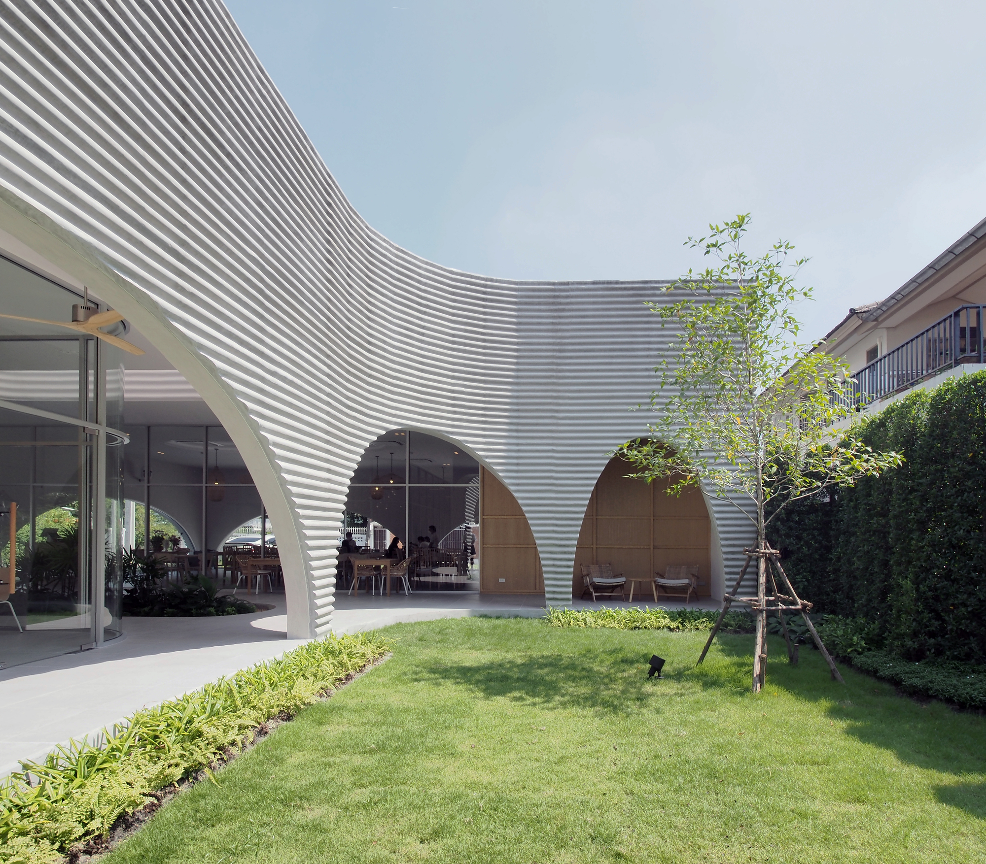 Niao 画廊 Khao Niao 餐厅 + Onda 咖啡厅 / ASWA - 3