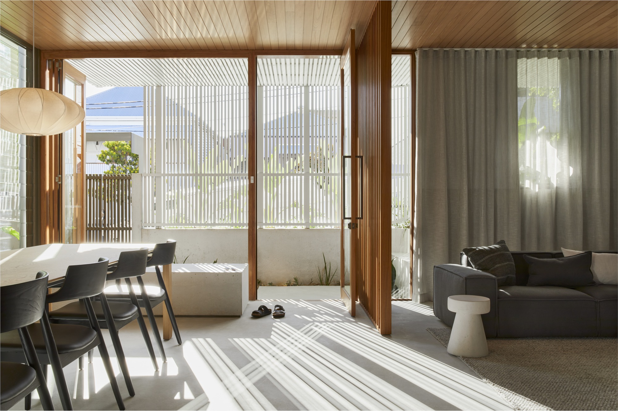 Gallery of SAOIR House / refresh*design - 10