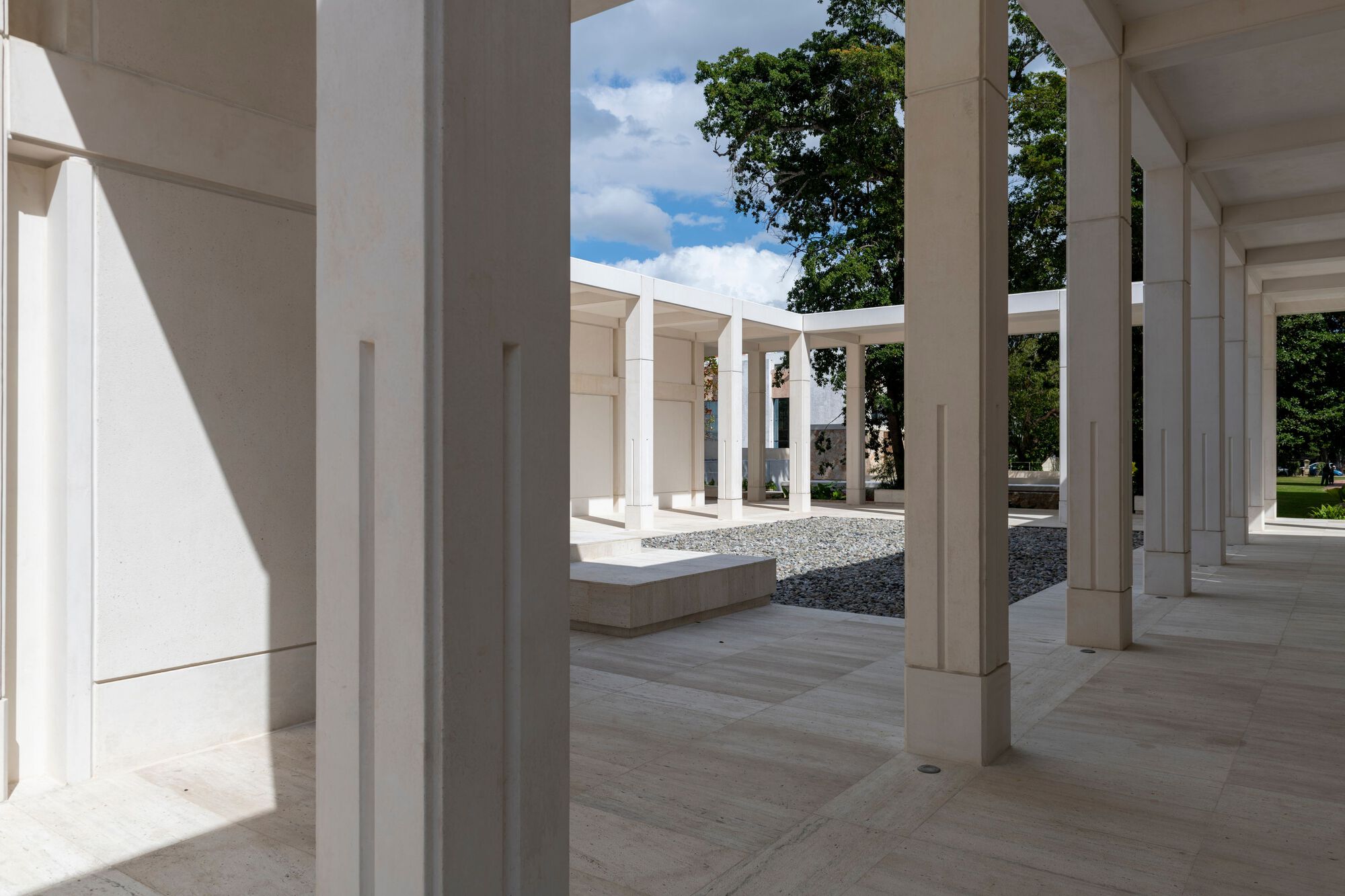 Gallery of Quinta Montes Molina Cultural Center / MATERIA - 17