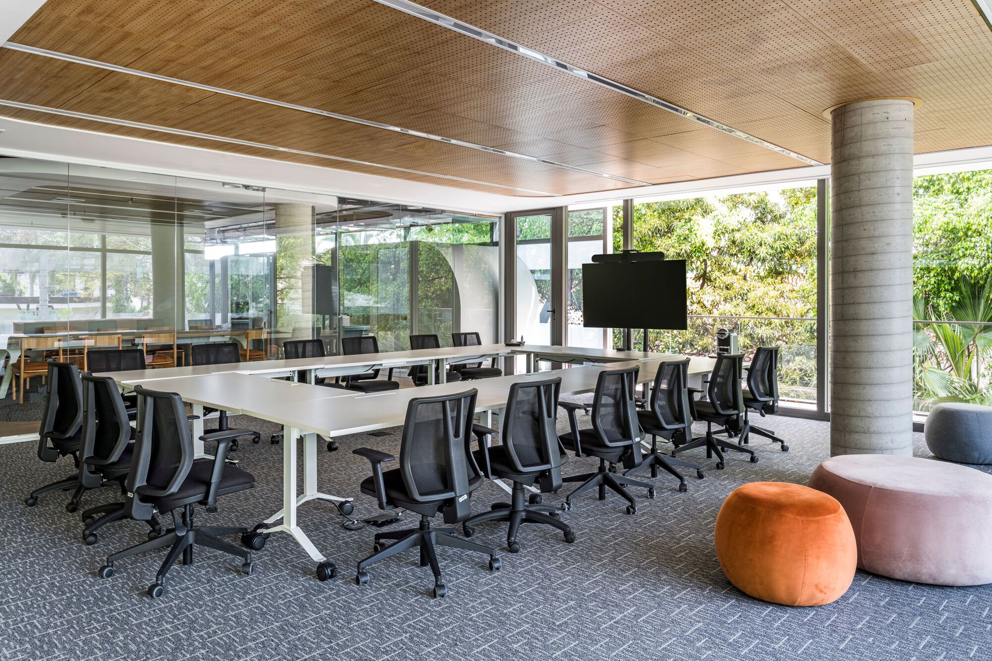 Galeria de Escritórios Alice / Perkins&Will 7