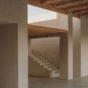 Casa Maiora / Studio Andrew Trotter - Interior Photography, Stairs, Column, Beam