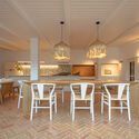 Jardim 40 / FMJPC Arquitetura e design - Fotografia de Interiores, Renovação, Cozinha, Viga, Mesa, Cadeira