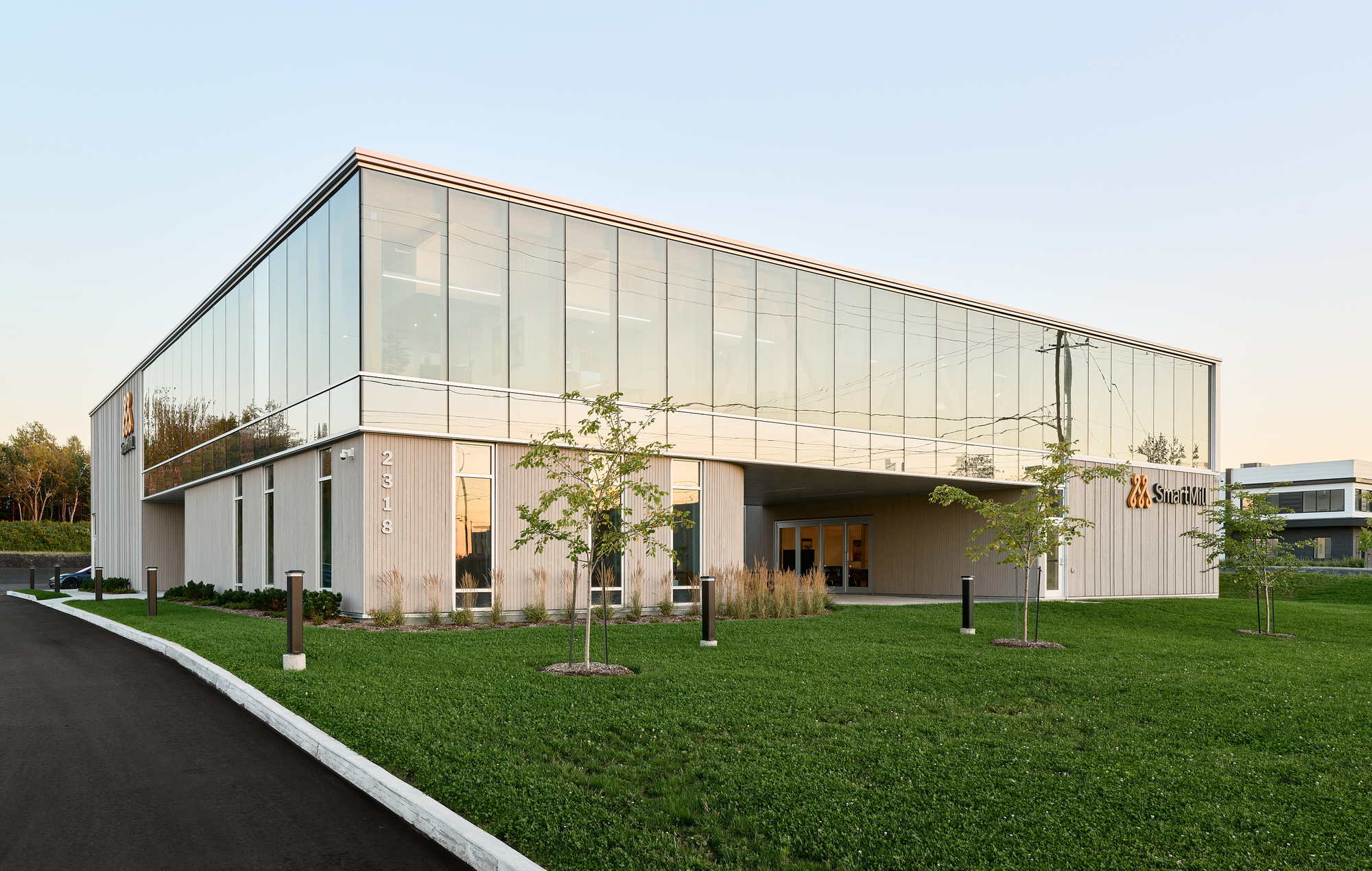 Gallery of SmartMill Head Office / Atelier Guy Architectes 7