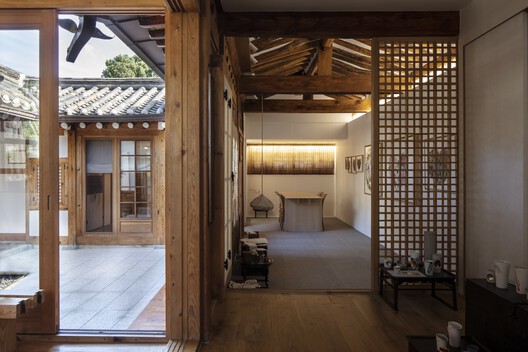 Yang Yoo Dang House / STAY Architects - Interior Photography, Bedroom, Beam