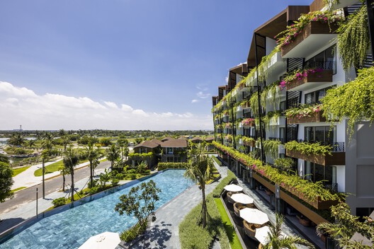 Bellerive Resort / AVA Architects - Exterior Photography, Windows