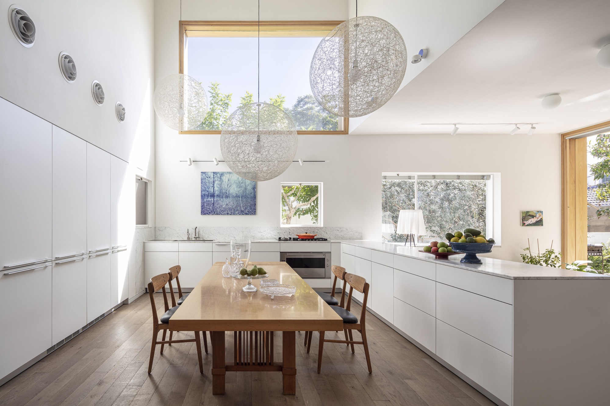 画廊 感知空间，“白盒子”住宅 / Yaniv Pardo Architects 3