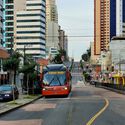 O modelo de transporte público de Curitiba na contramão das ideias estrangeiras adotadas no Brasil - Image 1 of 4
