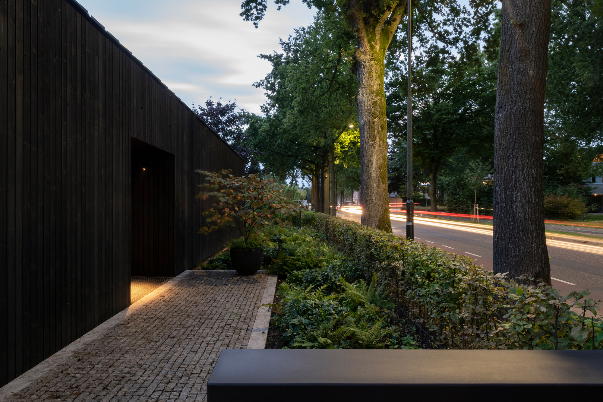 Gallery of Black Barn / studio] [Space architecten - 9