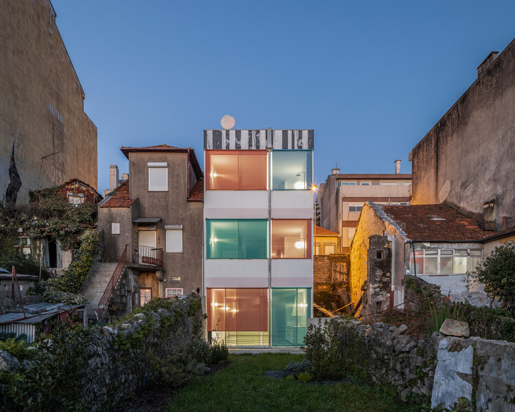 Casa suspendida / fala - Más Imágenes