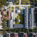 山东大学趵突泉校区动物实验中心 / 清华大学建筑设计研究院 - 建筑图, 中小学校, 表皮, 城市