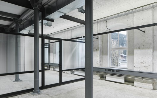 Wattens Workshops  2nd Extension / obermoser + partner architekten - Interior Photography, Kitchen, Facade, Beam