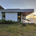 Balcony House / Bassico Arquitectos - Exterior Photography, Houses, Facade