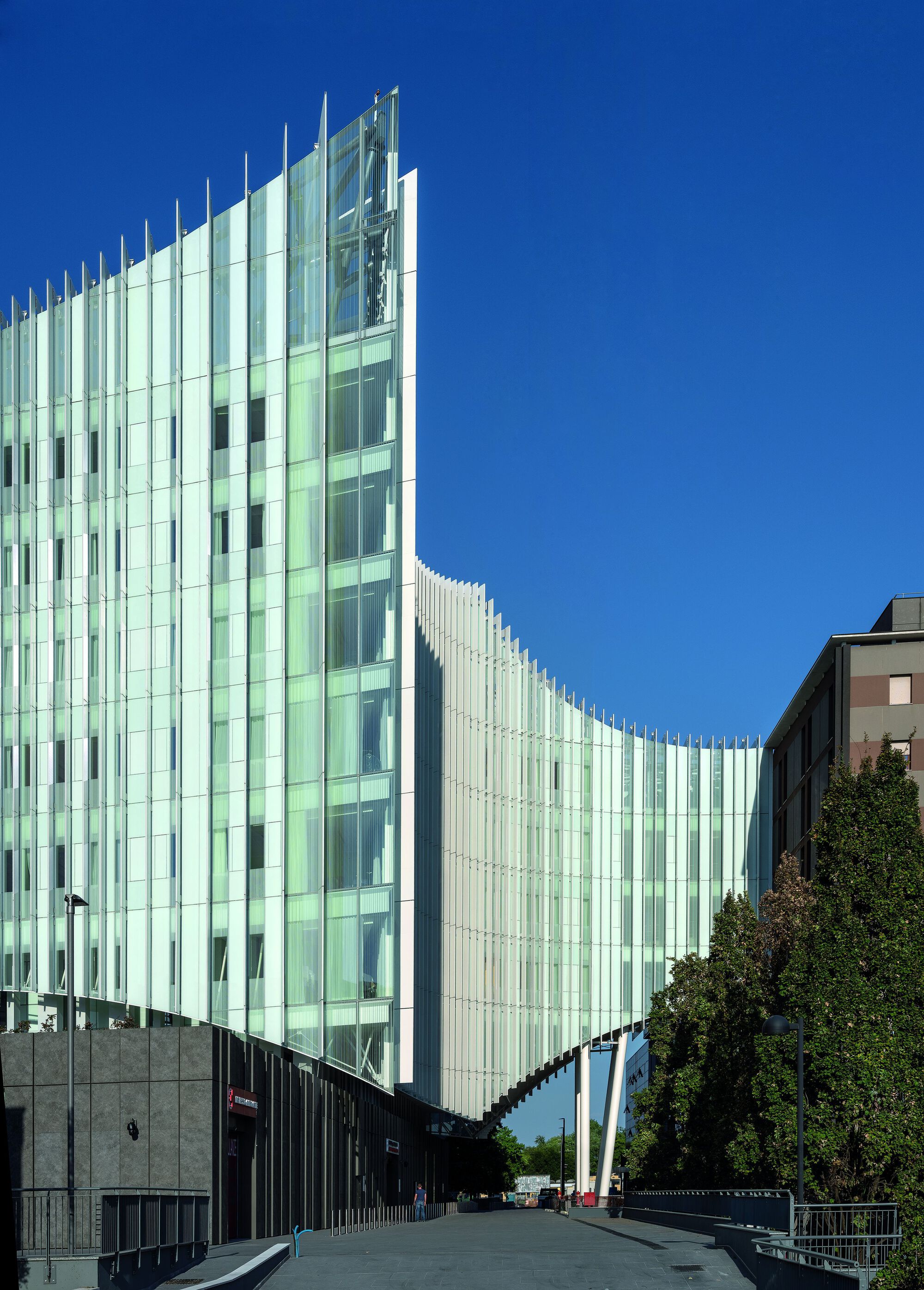 Galería de Hospital San Raffaele / Mario Cucinella Architects - 10