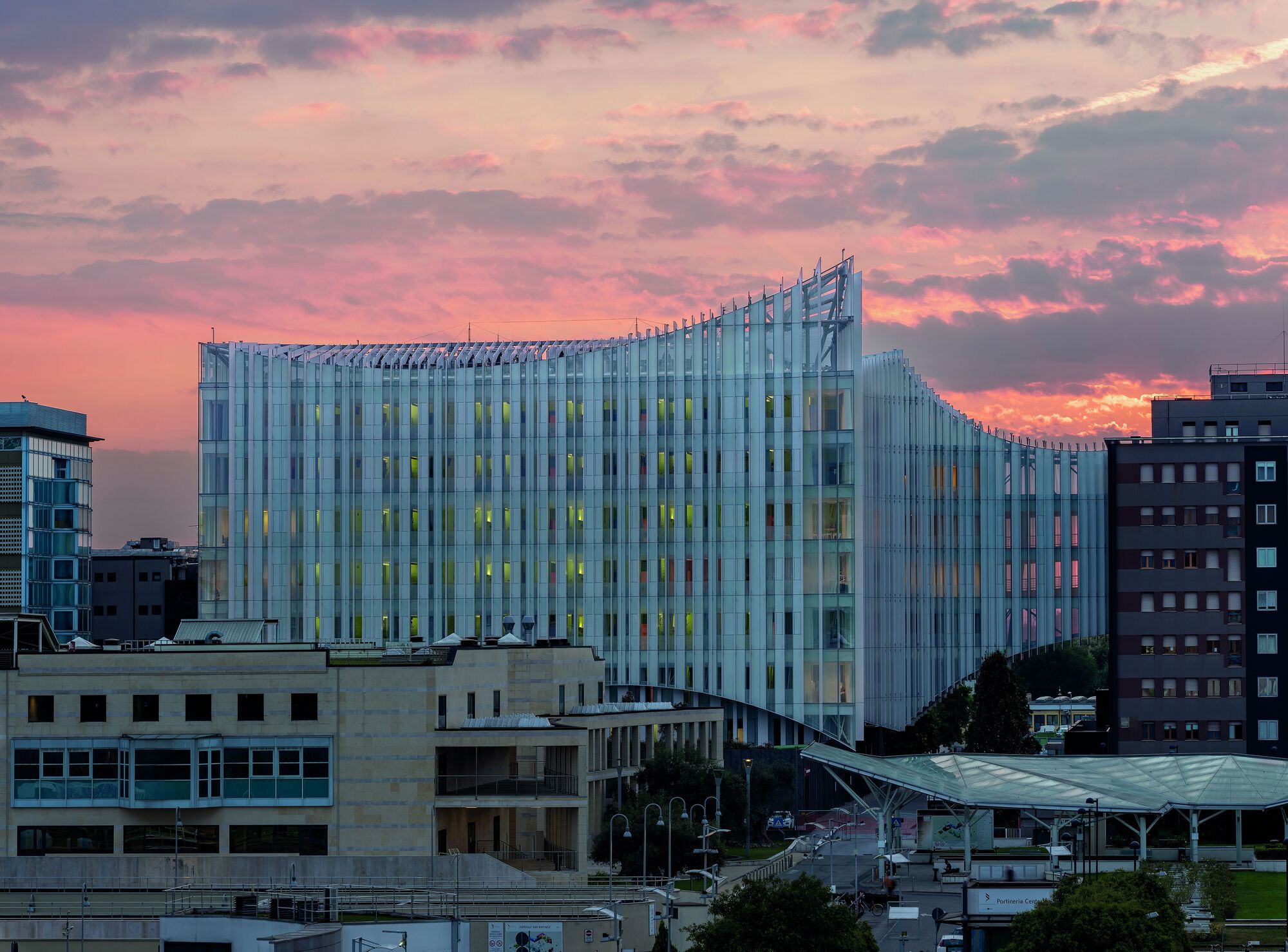 Gallery of San Raffaele Hospital / Mario Cucinella Architects 29