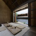 Hyaku Yama / zhaobo.architectural design studio + L&CS studio - Interior Photography, Windows, Beam, Sink