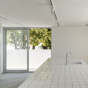 Pessoal House / COM/O atelier - Interior Photography, Crypts & Mausoleums, Facade, Lighting, Table