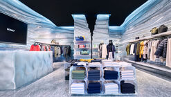 3D Printed Interior with Upcycled Plastic: Reducing Waste, Enhancing Design