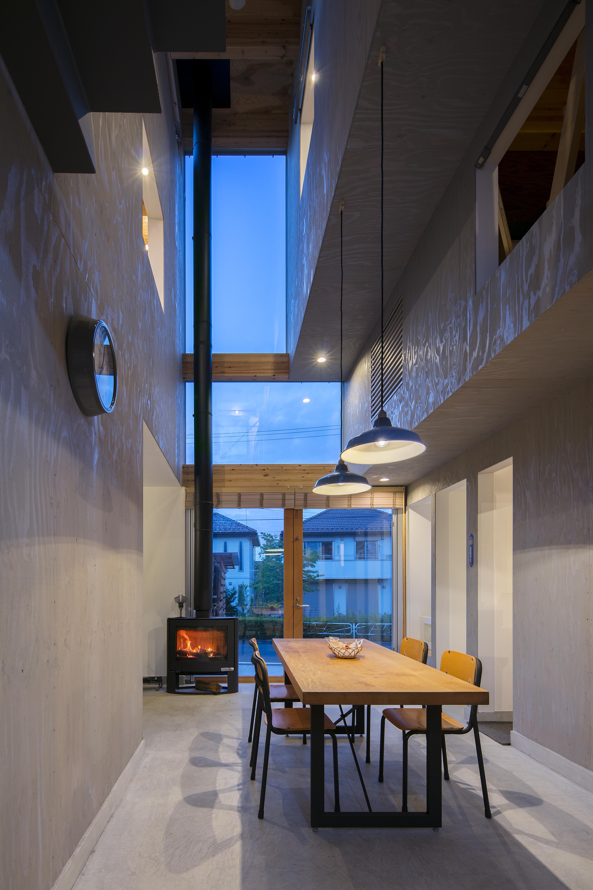 Gallery of Split House / Shinsuke Fujii Architects 5