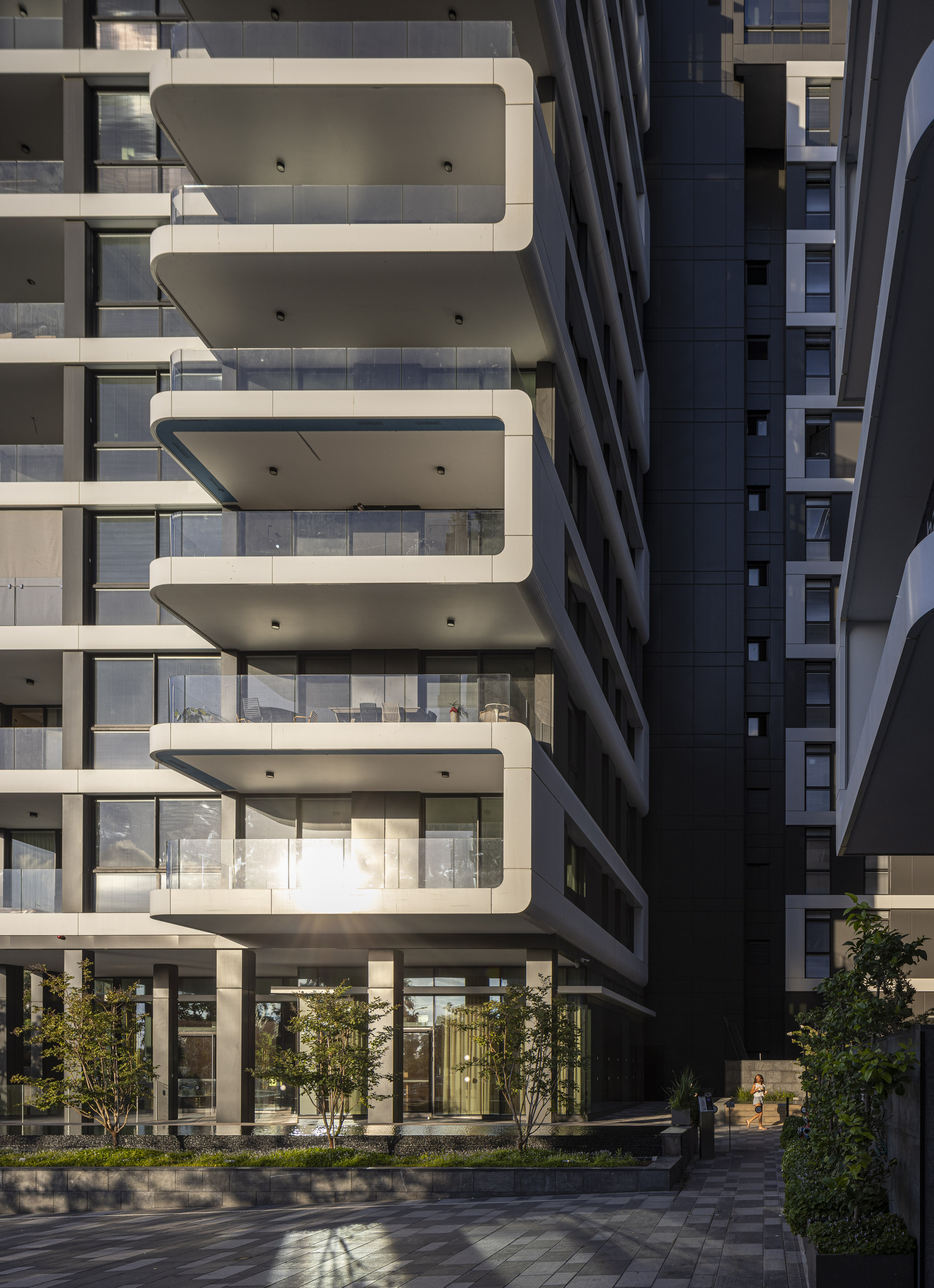 Gallery of Philharmonica Residential Building / Bar Orian Architects 3