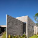 Casa PAU / Besonias Almeida Arquitectos - Fotografía exterior, Casas, Jardín, Fachada, Puerta